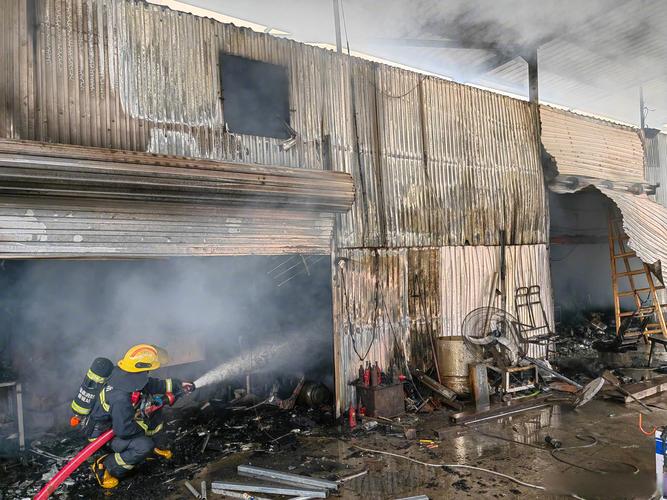 网传义乌一光伏厂起火，正泰新能回应：火势已灭，无人员伤亡