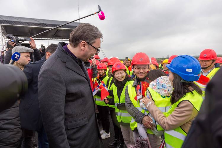 匈外长:匈牙利将向塞尔维亚提供必要能源支持