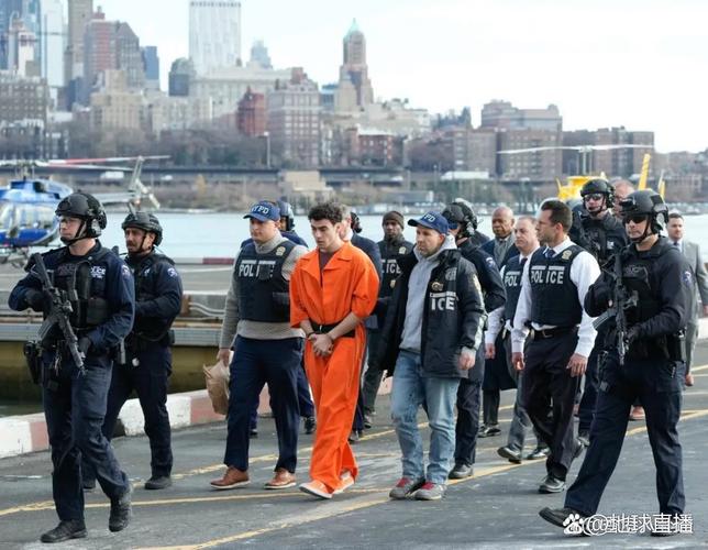 美国两名国民警卫队成员在白宫附近遭枪击嫌疑人被抓获